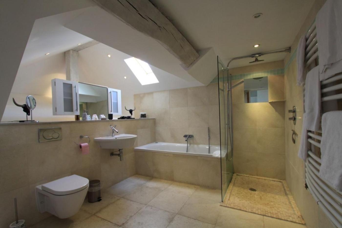 Le Prieure De Buffon Quarto foto