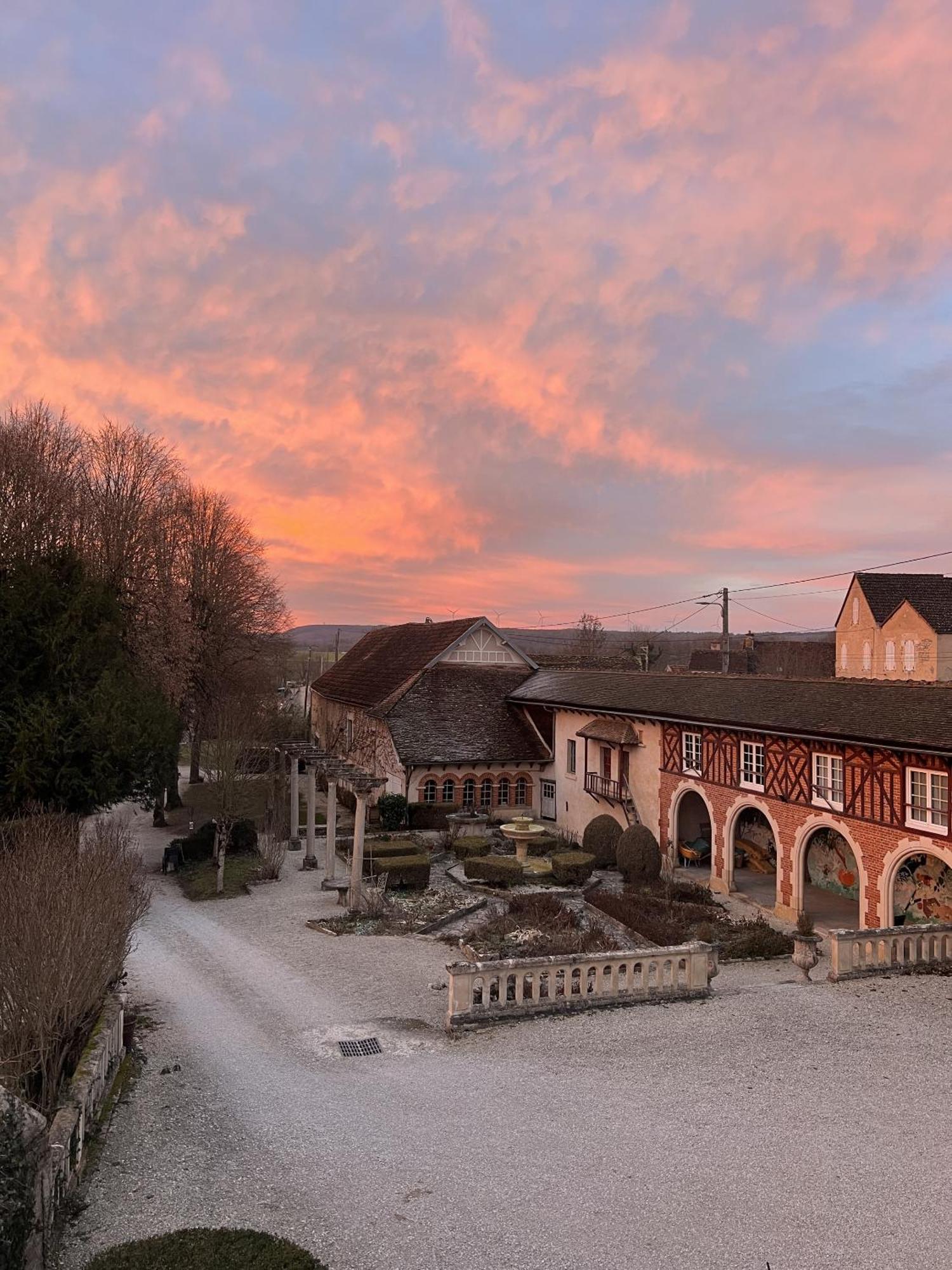 Le Prieure De Buffon Quarto foto